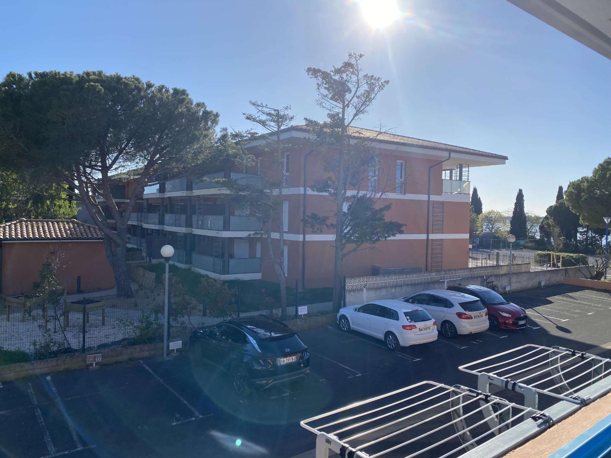Studio Confort 2* Avec 2 Parkings Prives, Proche Thermes, Calme Et Bien Equipe - Balaruc-Les-Bains - Fr-1-553-114 Exterior photo
